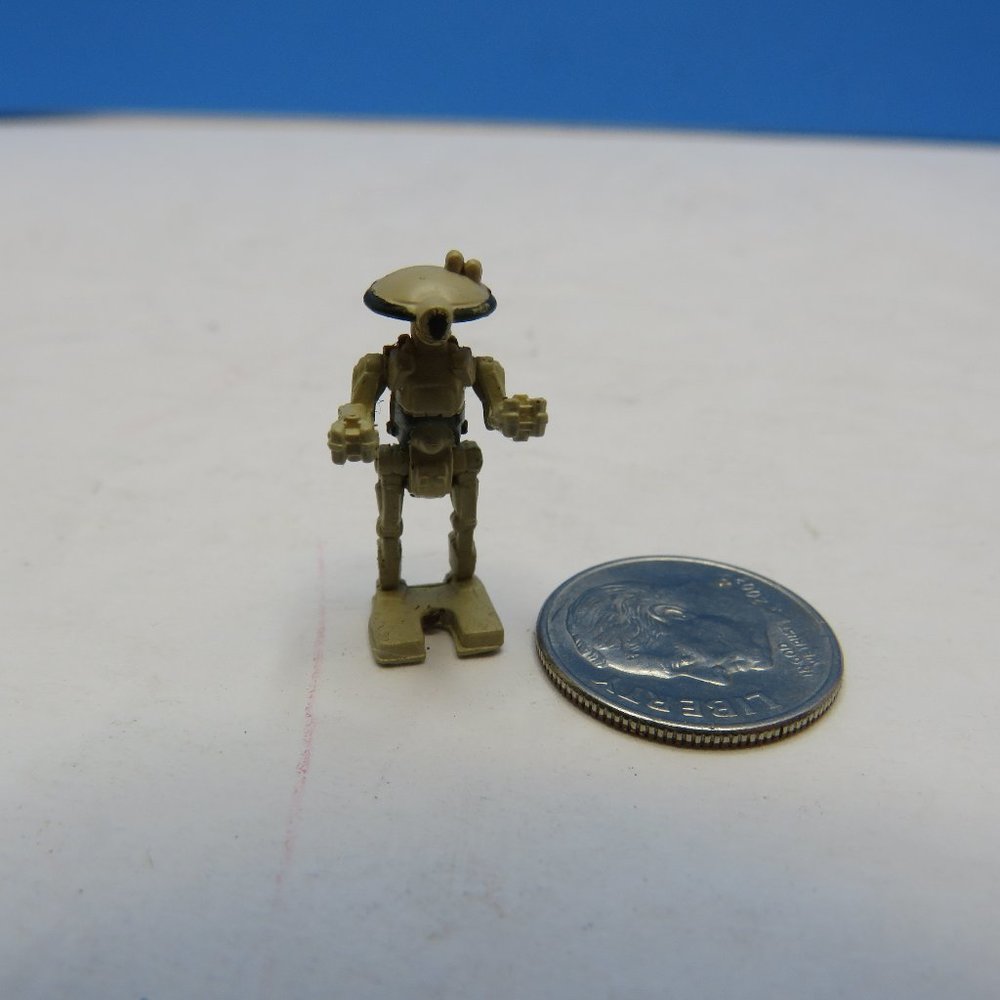 VTG Micro Machines Star Wars Droid dum-4 Figure.